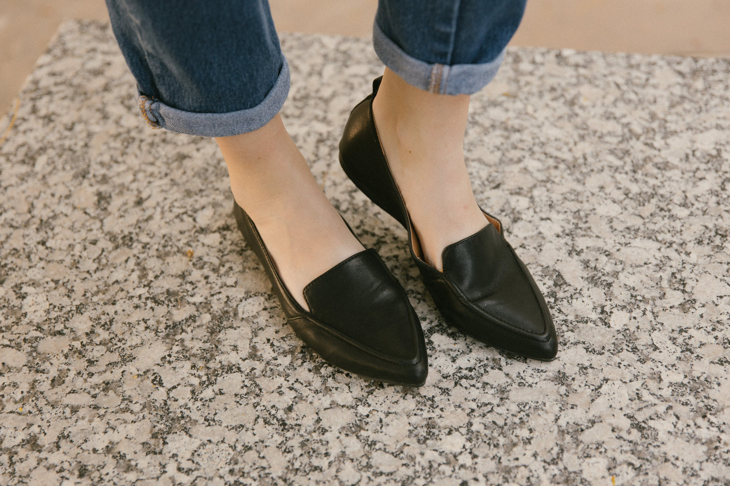 Zapato plano socialité negro para mujer