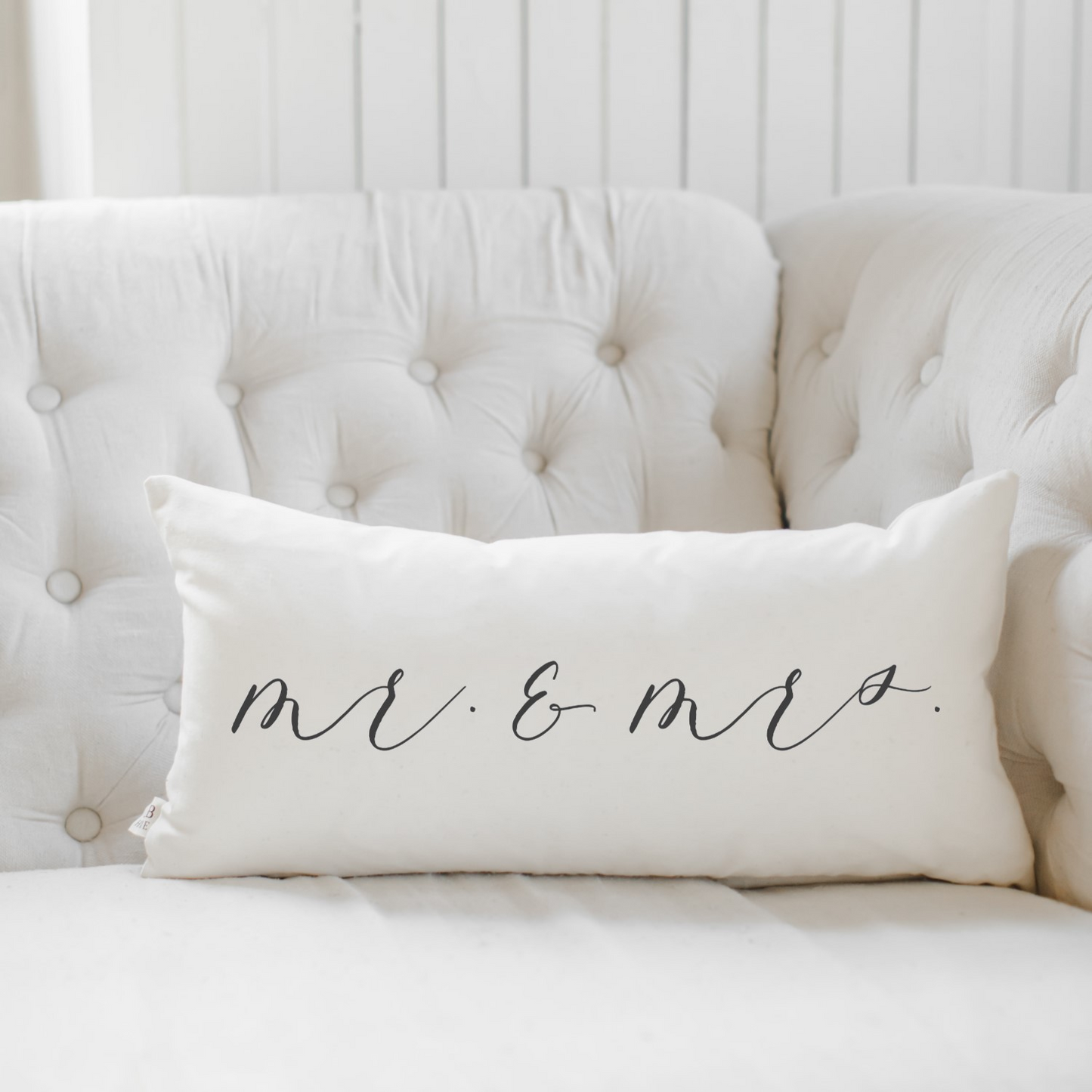 Almohada lumbar de Mr. &amp; Mrs.